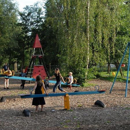 Vakantiepark Bergumermeer - 689 Suameer Экстерьер фото
