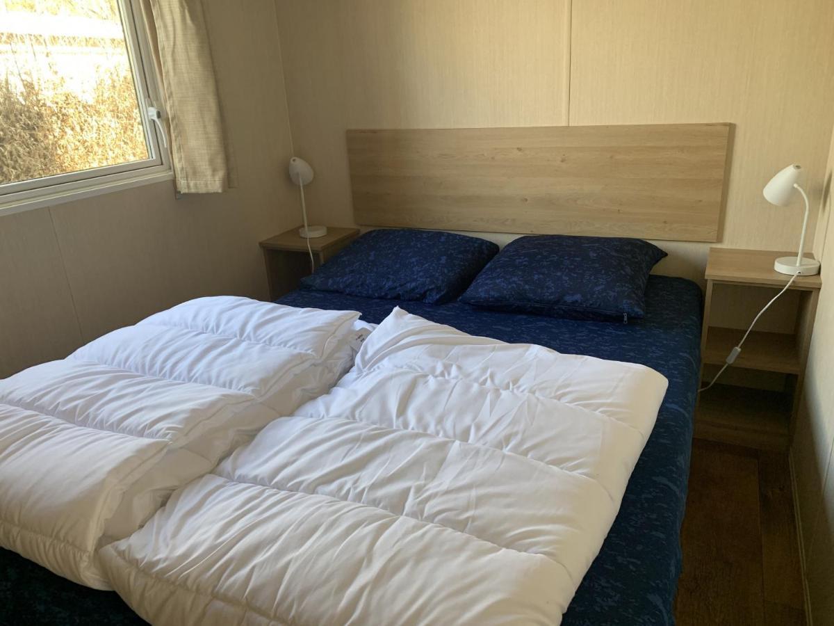 Vakantiepark Bergumermeer - 689 Suameer Экстерьер фото